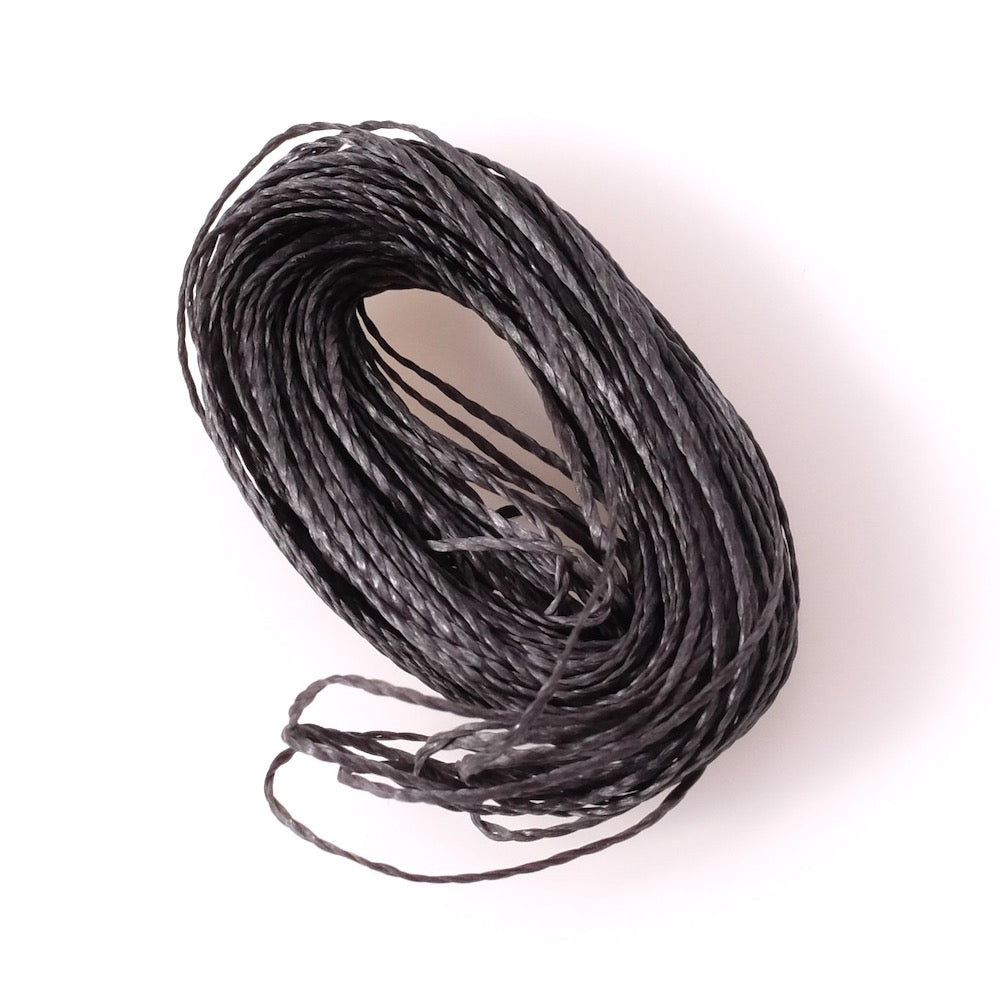 10 mètres de fil ciré Linhasita 0,5mm pour micro macramé - Anthracite