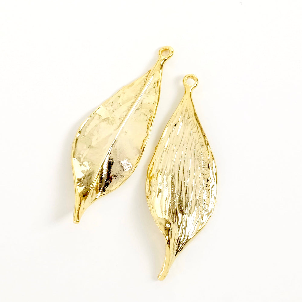 2 Pendentifs Feuilles en laiton doré à l&#39;or fin 24K