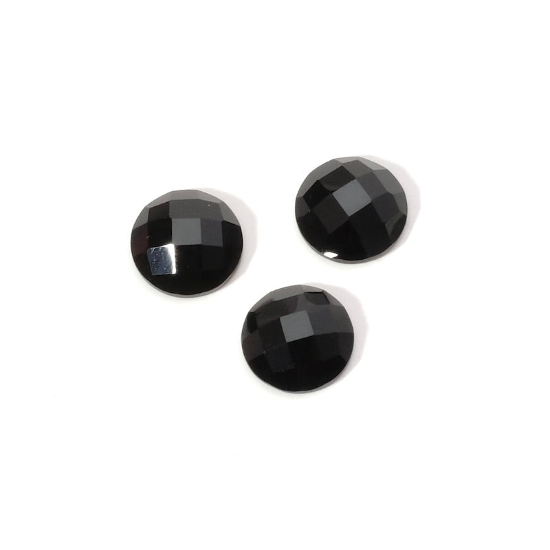 Cabochon en pierre naturelle facettée 8mm Onyx noire